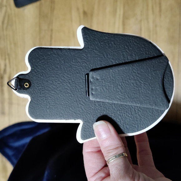 Hamsa Hand porcelain size 4 inches across and 5.75 long - Picture 4 of 5